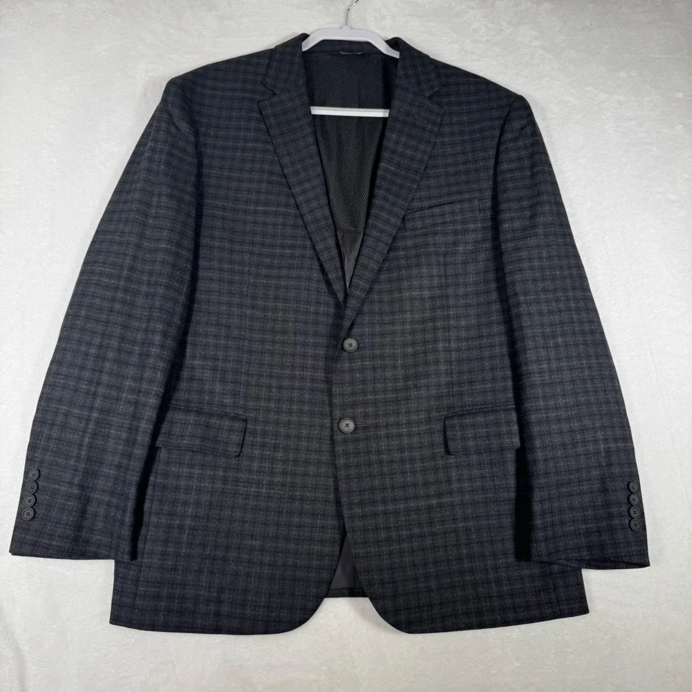 Jos. A. Bank Sport Coat Mens 46R Grey Plaid Slim Fit Traveler Travel Tech Blazer